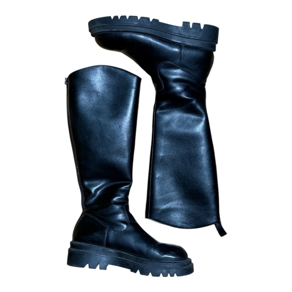 Looks Like Summer ‘Brianna’ Black Lug Sole Knee-High Boots - Picture 2 of 6